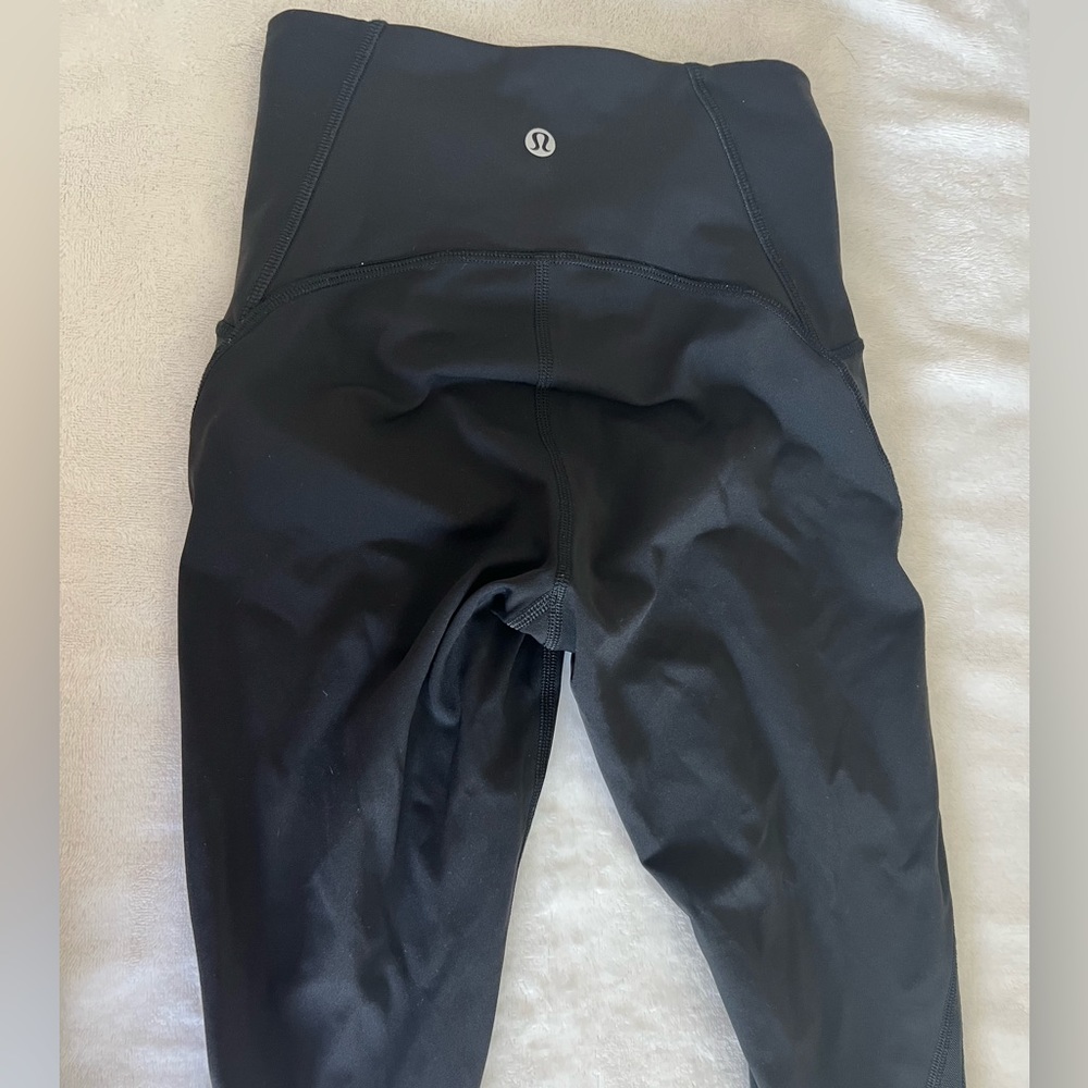 Lululemon black size 2 leggings with mesh sides